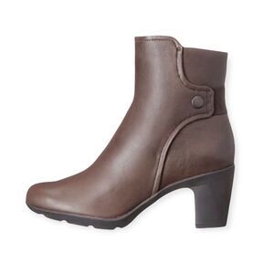 Clark’s Lucette Jewels Brown Leather Bootie